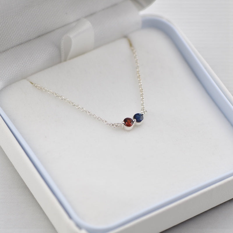 Mother's Family Curved Line Station Set Birthstone Necklace- Sparkle & Jade-SparkleAndJade.com 